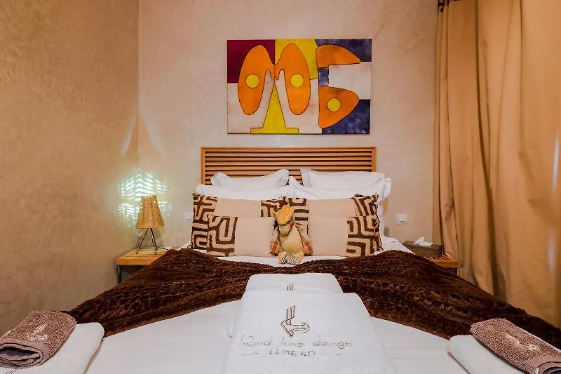 Отель Riad Luxe 40 Марракеш